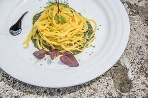 Vitaurina Royal Hotel