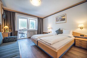 Vitaurina Royal Hotel