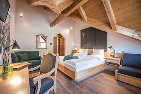 Vitaurina Royal Hotel