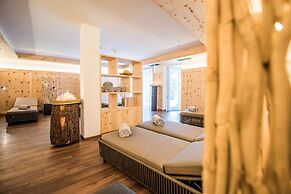 Vitaurina Royal Hotel