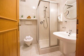 Vitaurina Royal Hotel