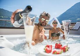 Vitaurina Royal Hotel