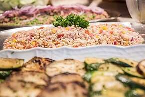 Vitaurina Royal Hotel