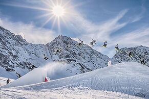 Vitaurina Royal Hotel