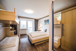 Vitaurina Royal Hotel