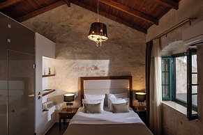 Happy Cretan Suites