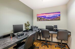 Best Western Plus Waynesboro Inn & Suites Conference Center