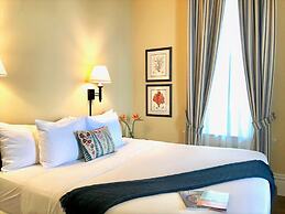West Cliff Inn - A Four Sisters Inn