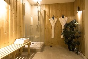 Best Western Plus Grand Hotel Victor Hugo