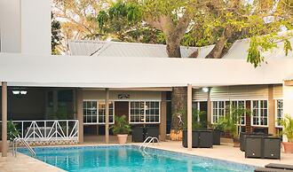 Tropikist Beach Hotel & Resort