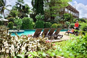 Tropikist Beach Hotel & Resort