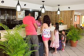 Tropikist Beach Hotel & Resort