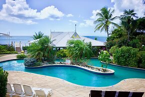 Tropikist Beach Hotel & Resort