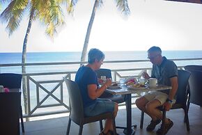 Tropikist Beach Hotel & Resort