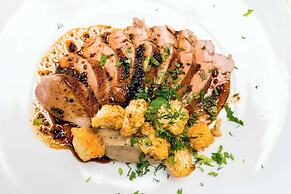 Best Western Premier Clos Syrah Hotel & Spa