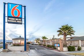 Motel 6 Mojave, CA - Airport