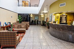 Days Inn & Suites by Wyndham Artesia