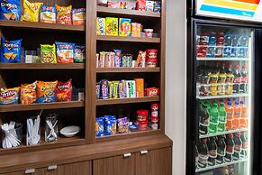 Holiday Inn Express Hotel & Suites Dallas South - Desoto by IHG