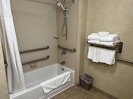 Hampton Inn & Suites Barstow