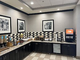 Hampton Inn & Suites Barstow
