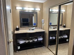 Hampton Inn & Suites Barstow