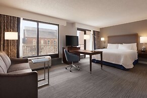 Hampton Inn & Suites Nashville Downtown