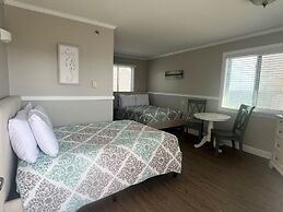 Sandy Shore Motel