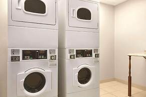 Country Inn & Suites by Radisson, Washington, D.C. East - Capitol Heig