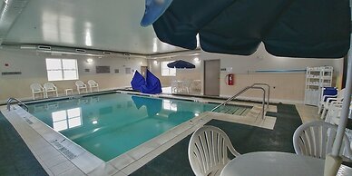 Country Inn & Suites by Radisson, Chambersburg, PA