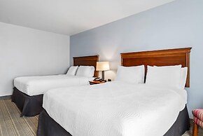 Country Inn & Suites by Radisson, Chambersburg, PA