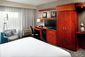 Courtyard by Marriott Pittsburgh Greensburg