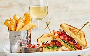 Courtyard by Marriott Pittsburgh Greensburg