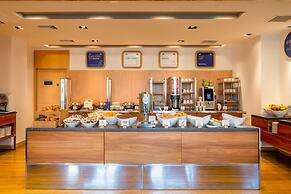 Holiday Inn Express Birmingham Redditch by IHG