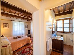 Villa Borgo San Pietro