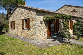 Villa Borgo San Pietro