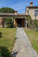 Villa Borgo San Pietro