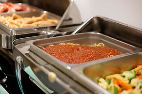 Aurora Riverside Hotel and Spa