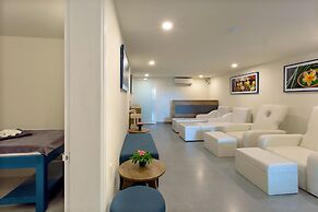 Aurora Riverside Hotel and Spa