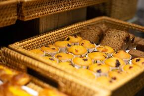 Aurora Riverside Hotel and Spa