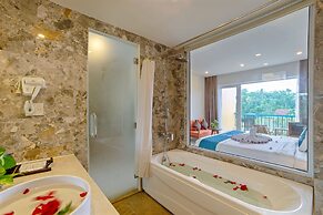 Aurora Riverside Hotel and Spa