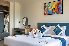 Aurora Riverside Hotel and Spa