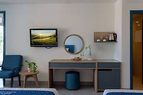 Aurora Riverside Hotel and Spa