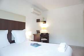 Comfort Aparthotel Six-Fours