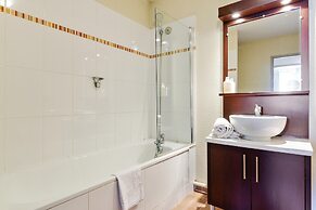 Comfort Aparthotel Six-Fours