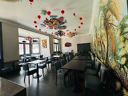 Bridge Park Hotel