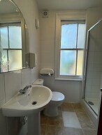 Bridge Park Hotel
