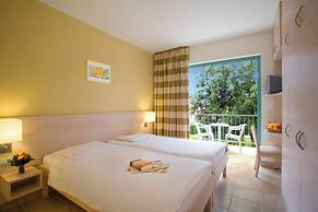 Solaris Residence - Naturist