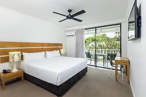 Oaks Port Douglas Resort