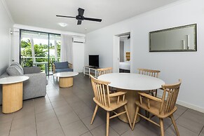 Oaks Port Douglas Resort