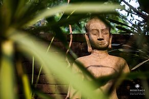 Heritage Suites Hotel